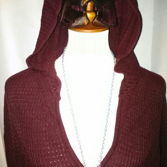 NWT bordeaux long hooded sweater - Picture 3 of 3